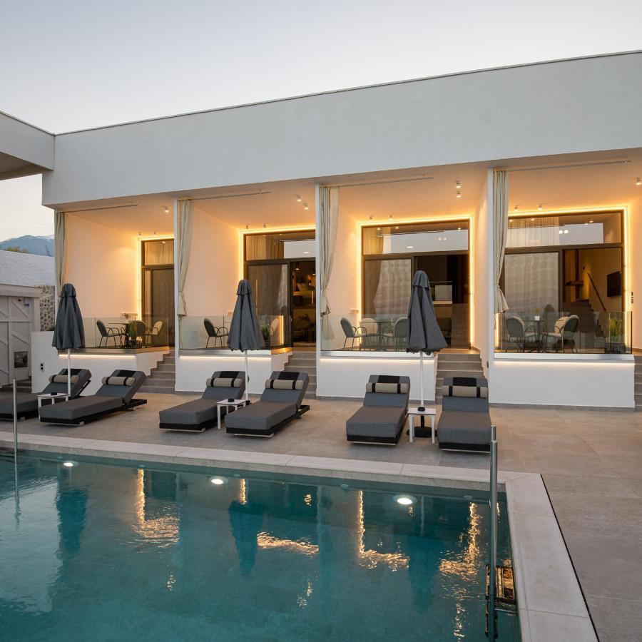 Akrotiri Olympus Luxury Suites - Adults Only Plaka Litochorou Extérieur photo