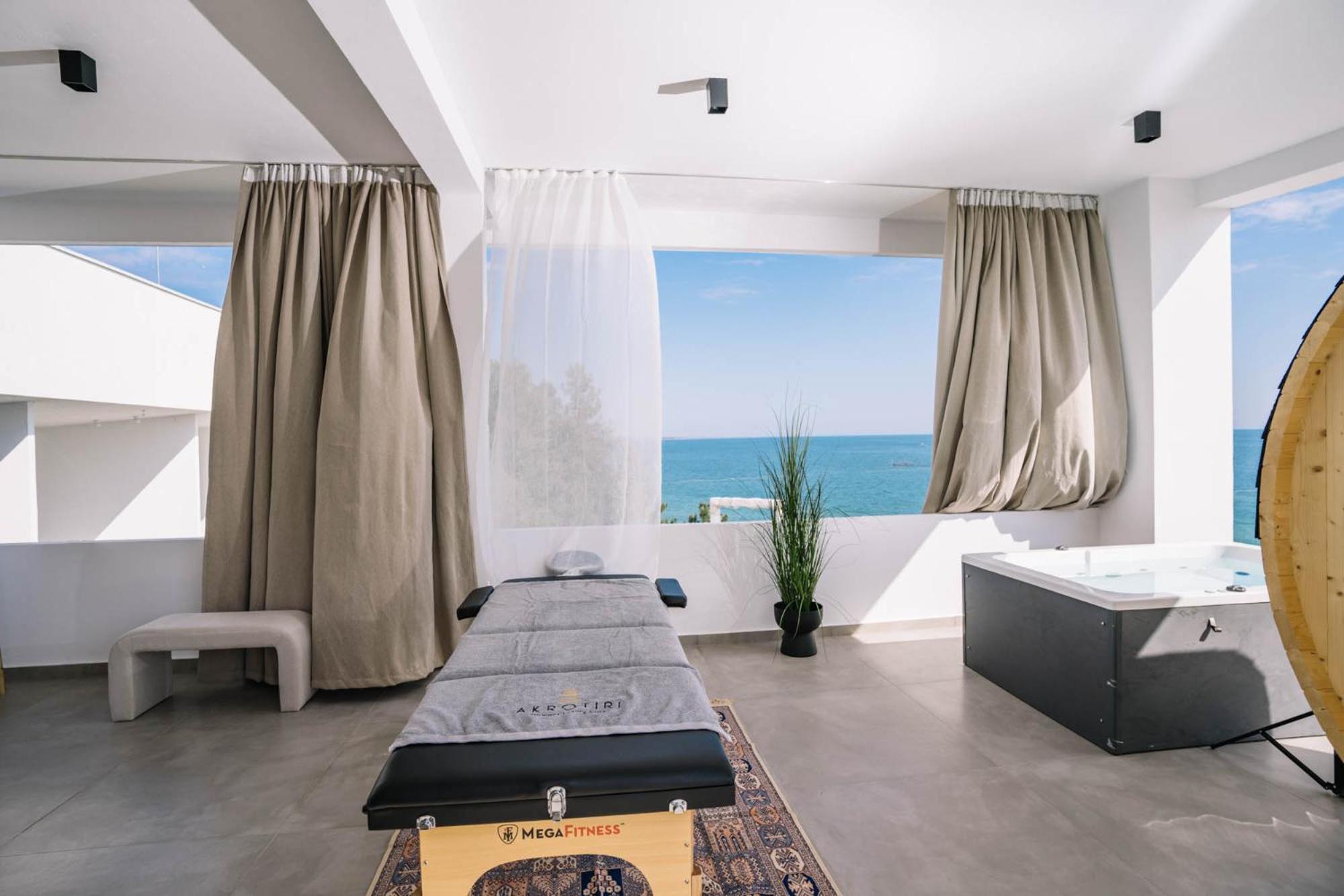 Akrotiri Olympus Luxury Suites - Adults Only Plaka Litochorou Extérieur photo