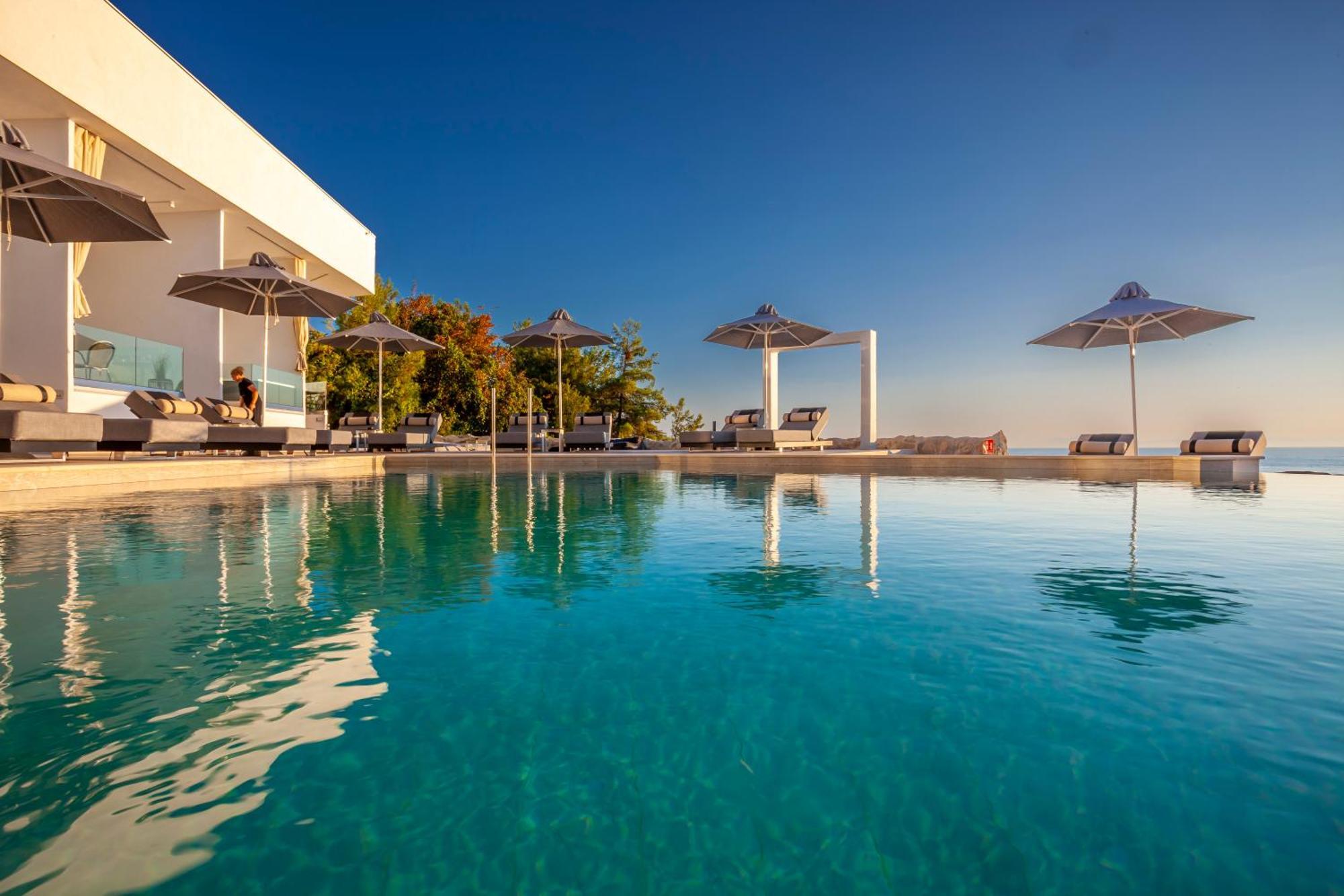 Akrotiri Olympus Luxury Suites - Adults Only Plaka Litochorou Extérieur photo